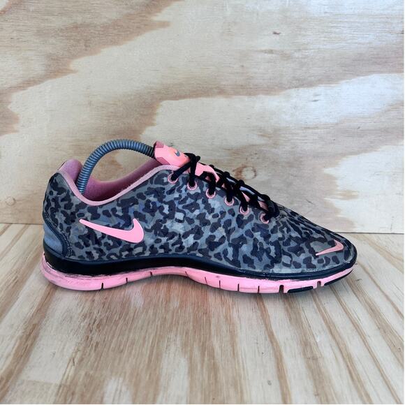 Nike -Free TR Fit 3 Print -Running Shoes -Gray/Pink -Women's - 9.5 - 555159-007 - Picture 5 of 9